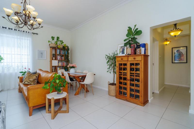 3 Bedroom Property for Sale in Harfield Village Western Cape